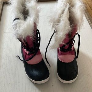 Ozark trail rain/snow boots